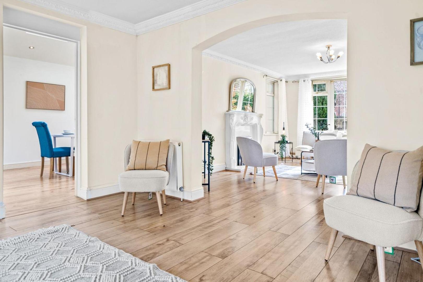 Spacious 5 Bedroom House Nottingham Eksteriør billede