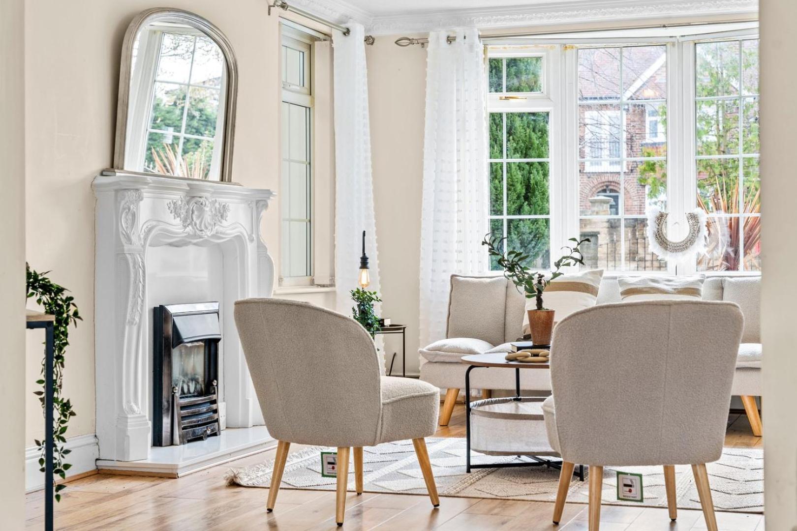 Spacious 5 Bedroom House Nottingham Eksteriør billede